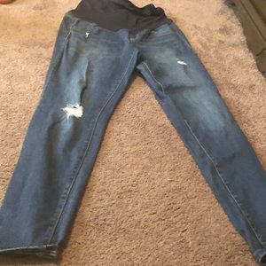 Maternity skinny jeans